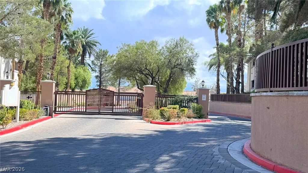 8304 Apple Glaze, Las Vegas, NV 89145