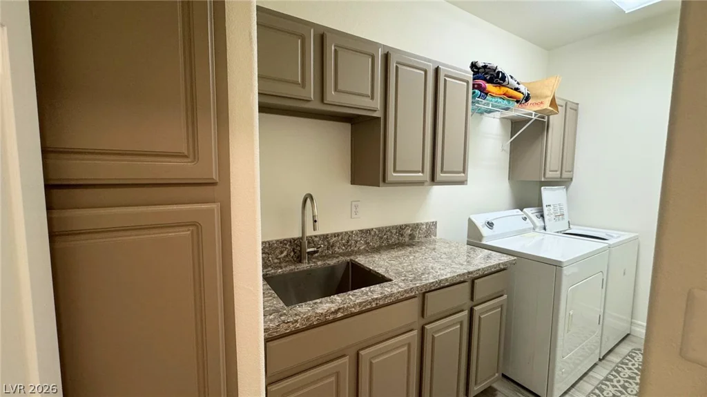 8304 Apple Glaze, Las Vegas, NV 89145