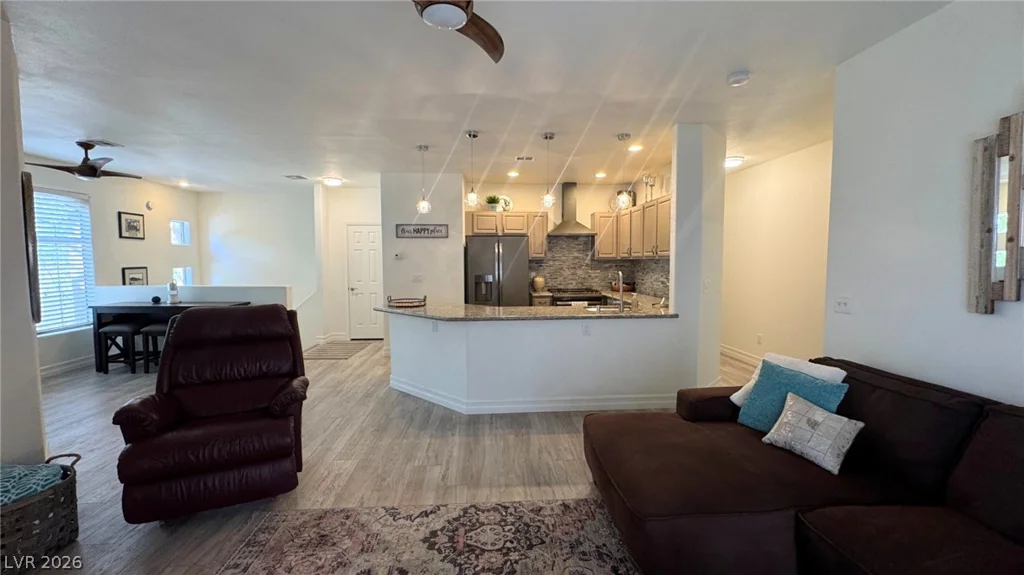 8304 Apple Glaze, Las Vegas, NV 89145