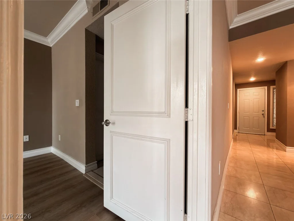 210 Flamingo, Las Vegas, NV 89169
