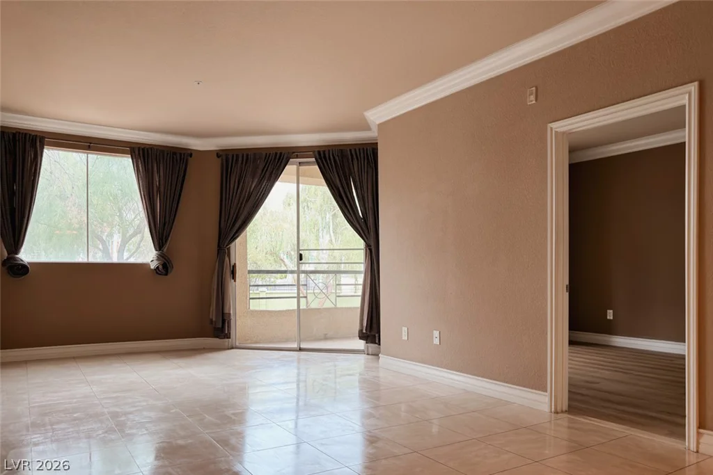 210 Flamingo, Las Vegas, NV 89169