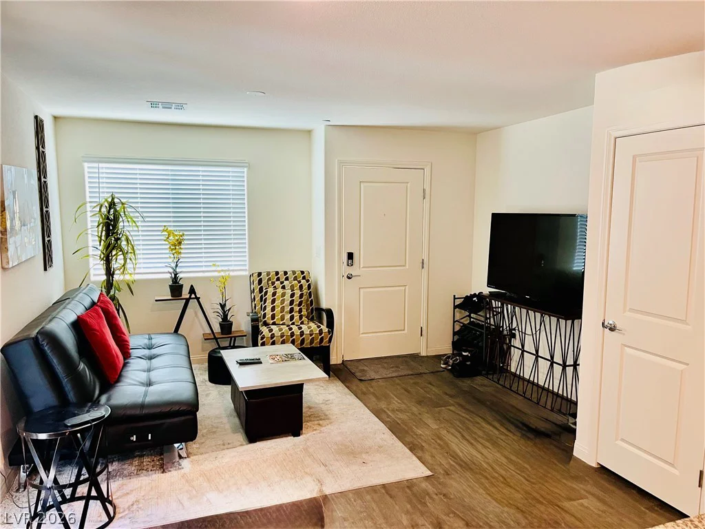 2742 Matador Red, North Las Vegas, NV 89086