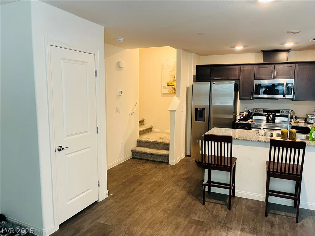 2742 Matador Red, North Las Vegas, NV 89086
