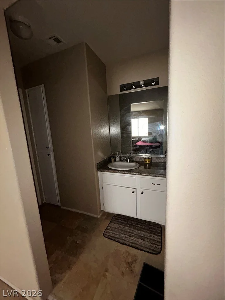 5617 Open, Las Vegas, NV 89118