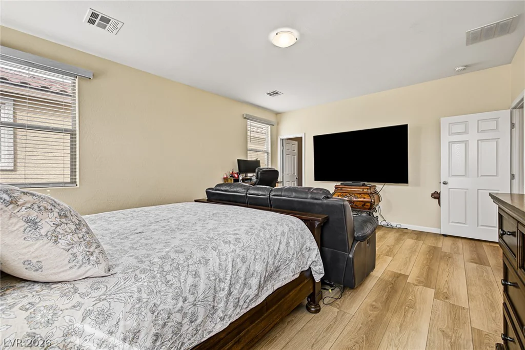 3813 Birch River, North Las Vegas, NV 89032