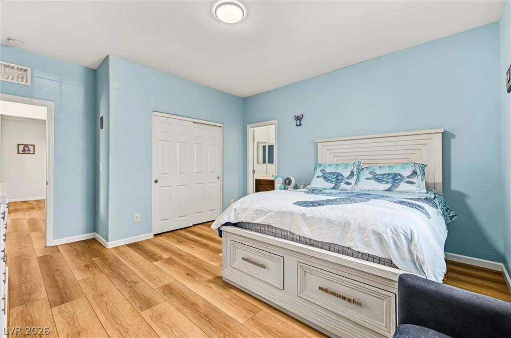 3813 Birch River, North Las Vegas, NV 89032