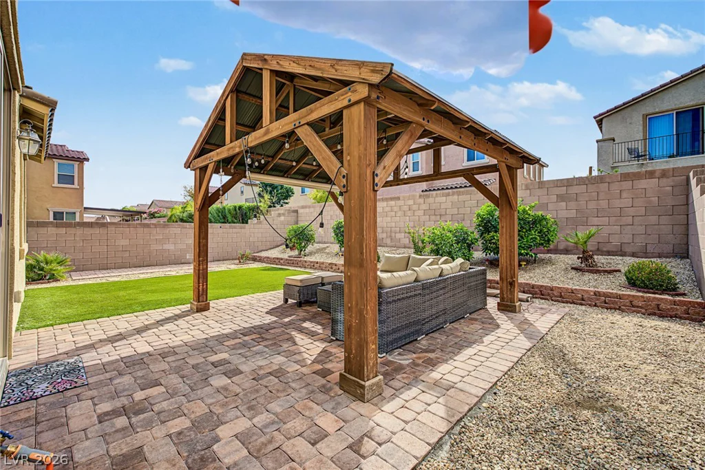 3813 Birch River, North Las Vegas, NV 89032