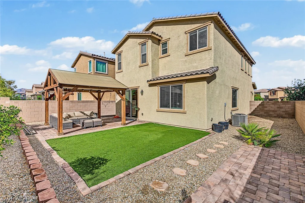3813 Birch River, North Las Vegas, NV 89032