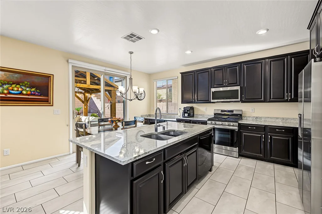 3813 Birch River, North Las Vegas, NV 89032