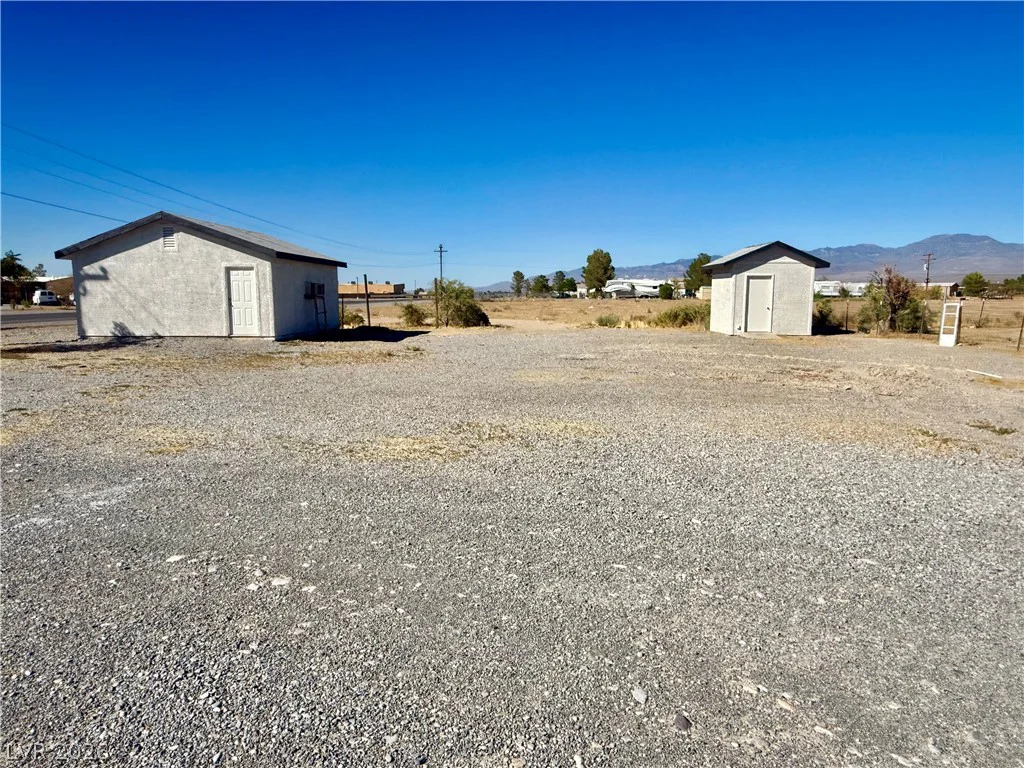 4951 Pahrump Valley, Pahrump, NV 89048