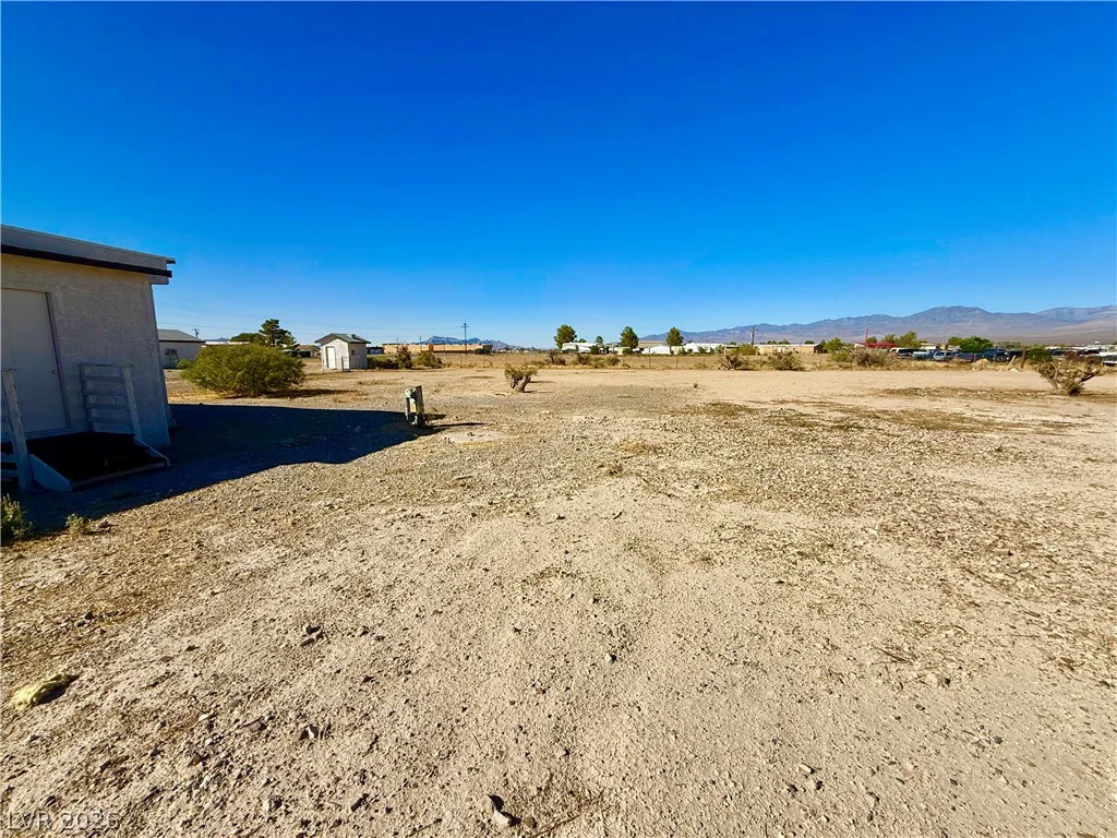 4951 Pahrump Valley, Pahrump, NV 89048