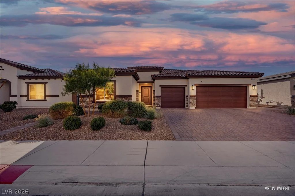 7437 Phoenix Falls, North Las Vegas, NV 89084