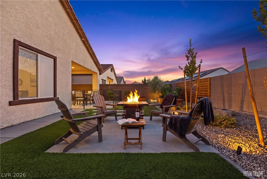 7437 Phoenix Falls, North Las Vegas, NV 89084