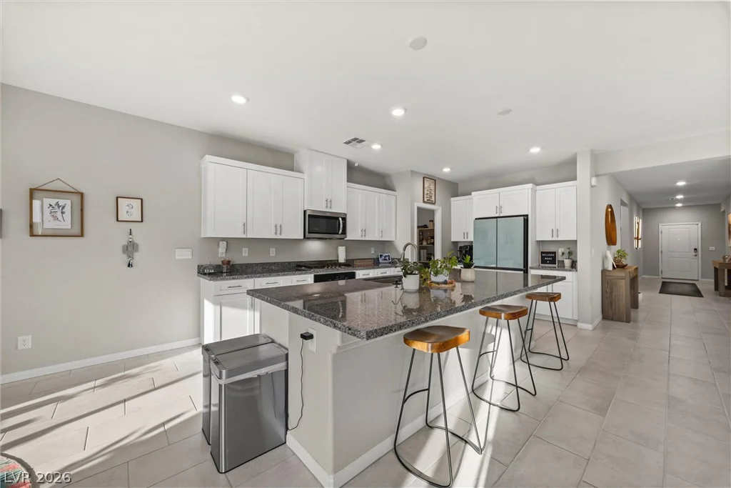 7437 Phoenix Falls, North Las Vegas, NV 89084