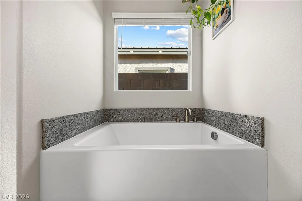 7437 Phoenix Falls, North Las Vegas, NV 89084