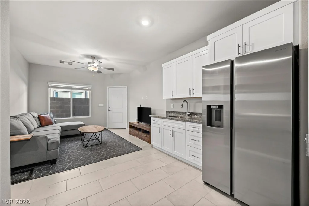 7437 Phoenix Falls, North Las Vegas, NV 89084