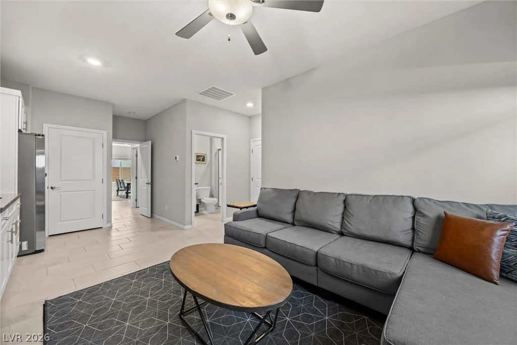 7437 Phoenix Falls, North Las Vegas, NV 89084