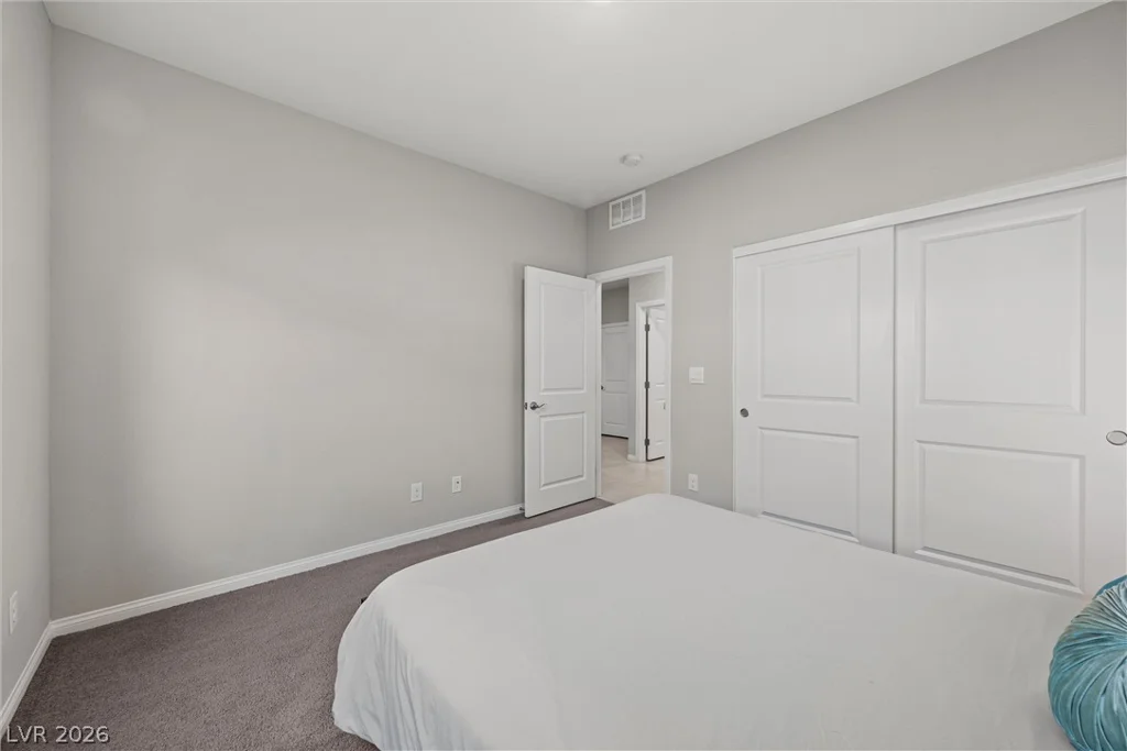 7437 Phoenix Falls, North Las Vegas, NV 89084