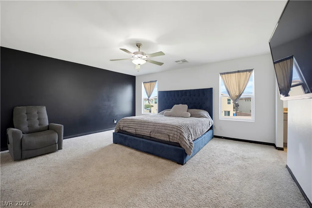 942 Twincrest, North Las Vegas, NV 89032