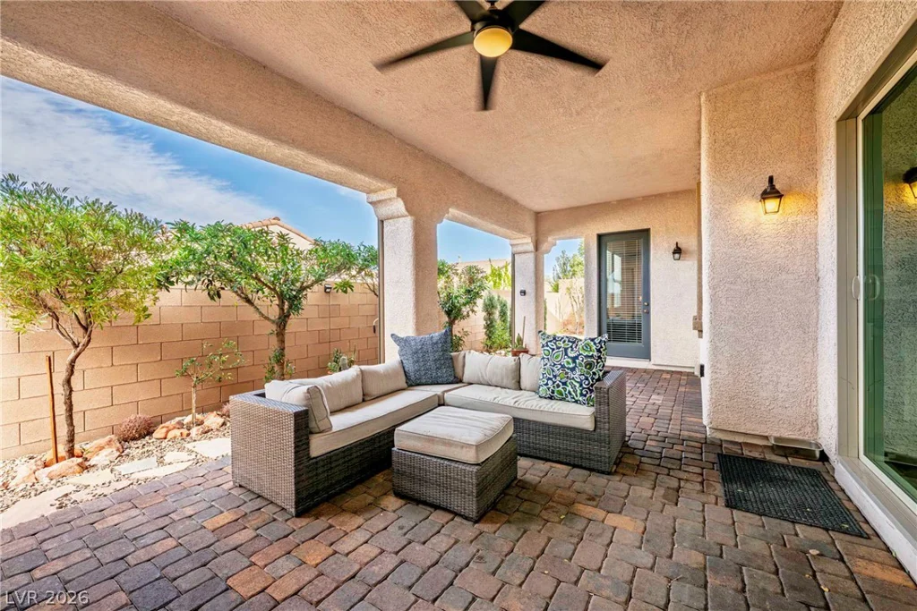 512 Heritage Bridge, Henderson, NV 89011