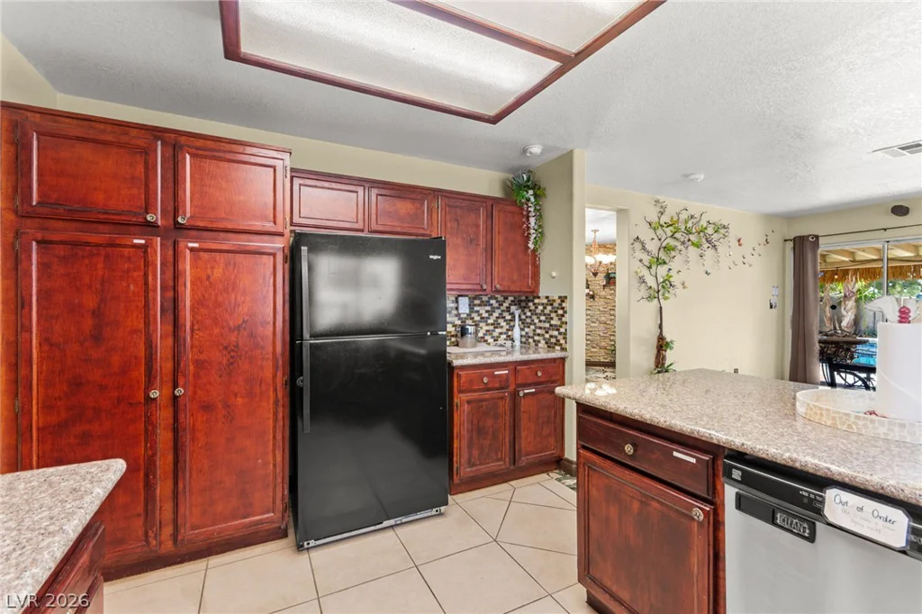 1731 Monte Alban, North Las Vegas, NV 89031