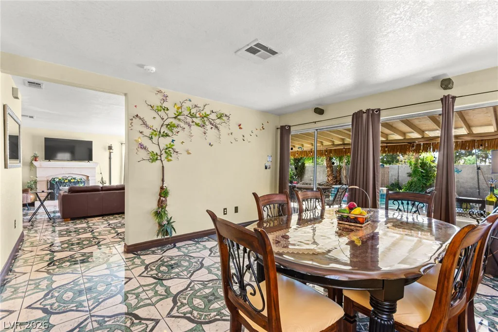 1731 Monte Alban, North Las Vegas, NV 89031