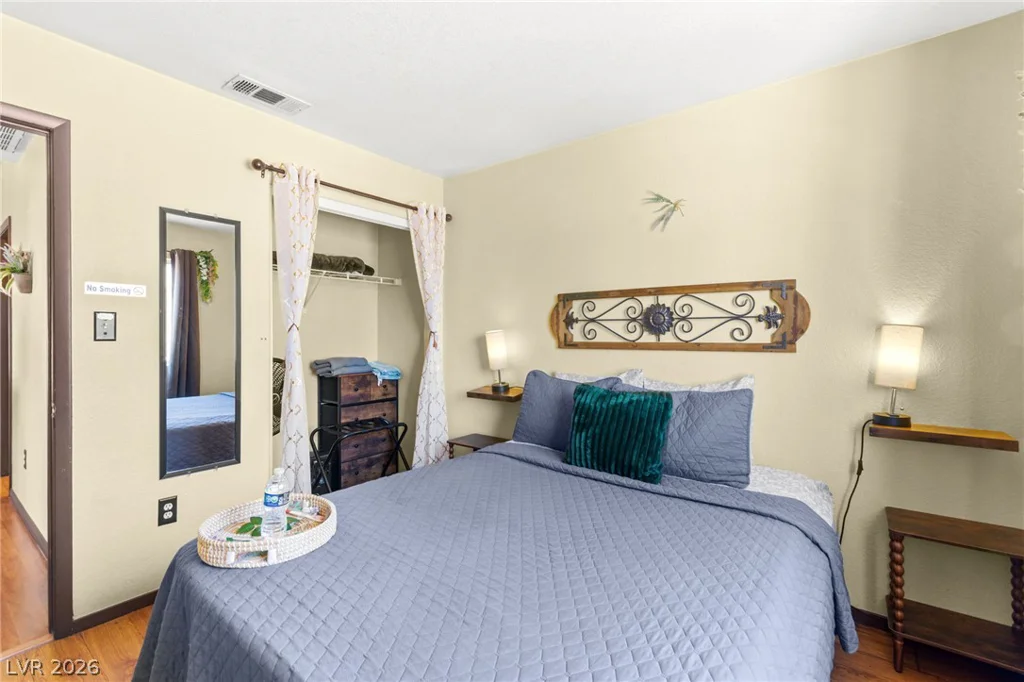 1731 Monte Alban, North Las Vegas, NV 89031