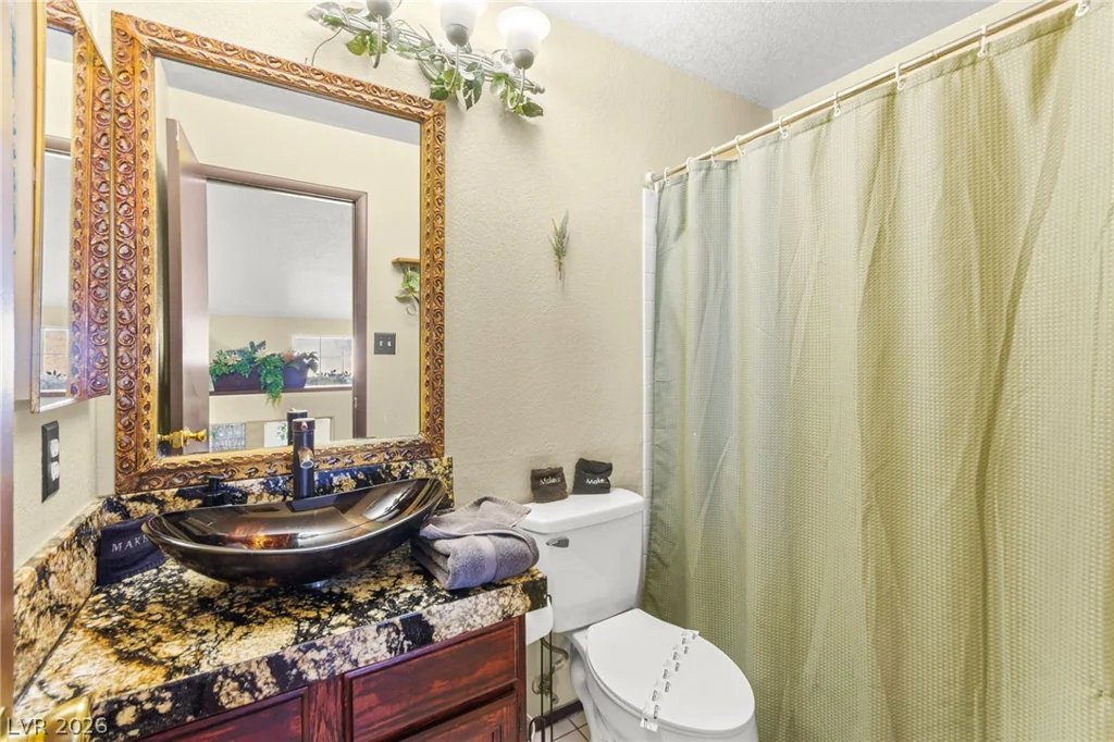 1731 Monte Alban, North Las Vegas, NV 89031