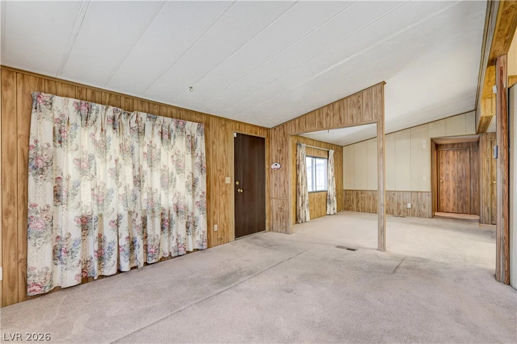 3426 Gulf Shores, Las Vegas, NV 89122