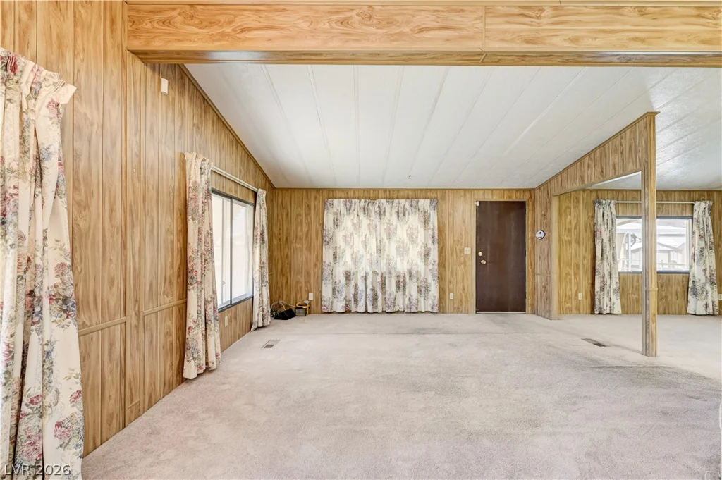 3426 Gulf Shores, Las Vegas, NV 89122
