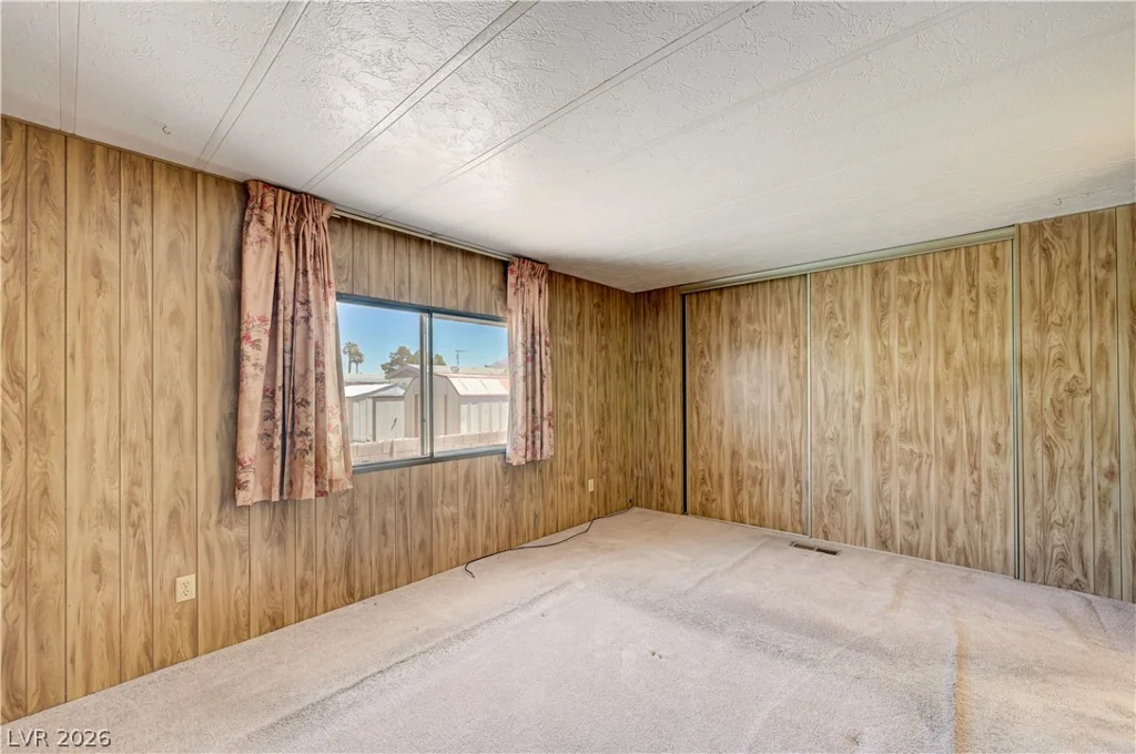 3426 Gulf Shores, Las Vegas, NV 89122