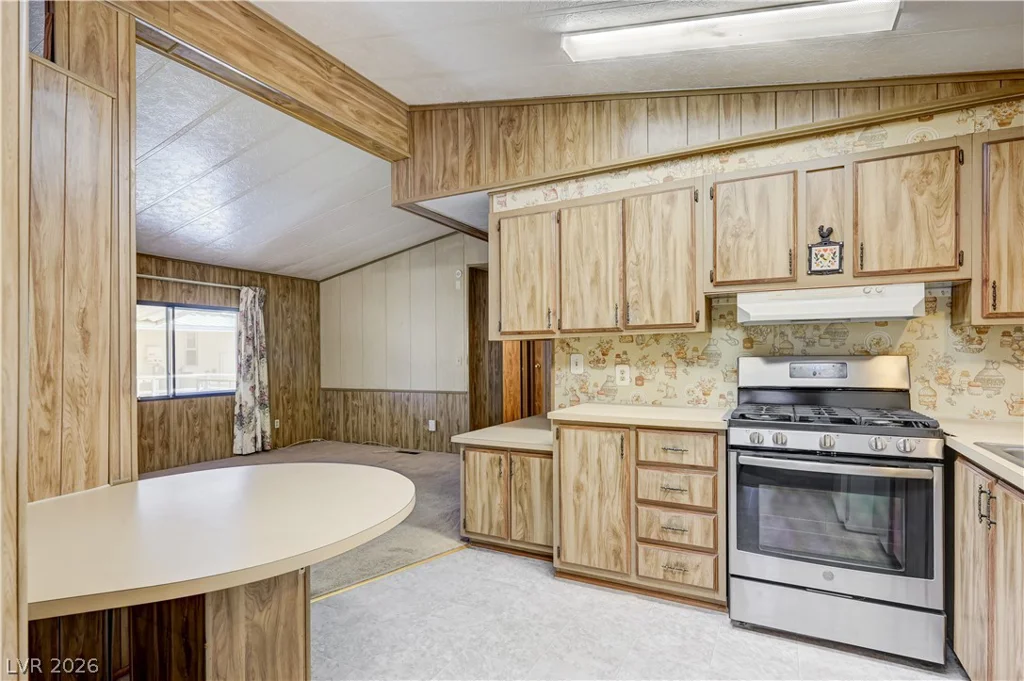 3426 Gulf Shores, Las Vegas, NV 89122
