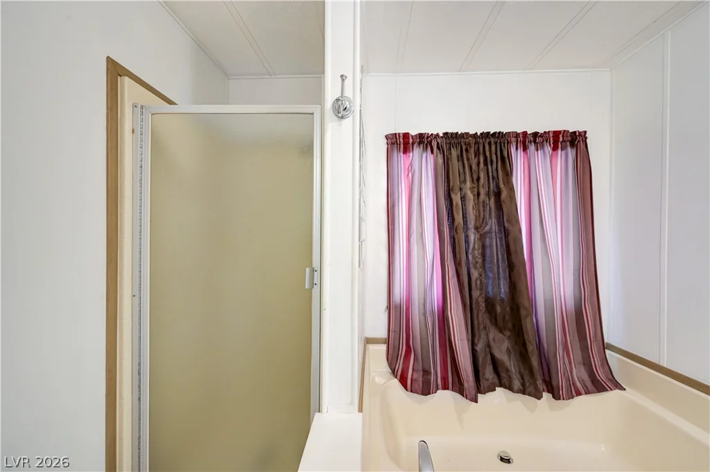 3426 Gulf Shores, Las Vegas, NV 89122