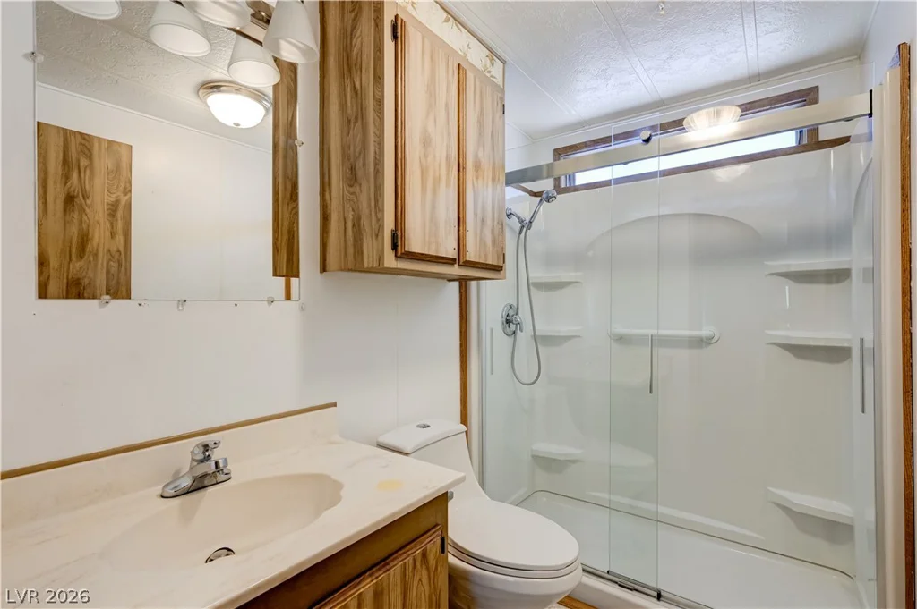 3426 Gulf Shores, Las Vegas, NV 89122