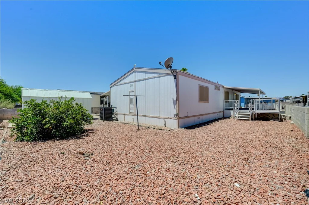 3426 Gulf Shores, Las Vegas, NV 89122