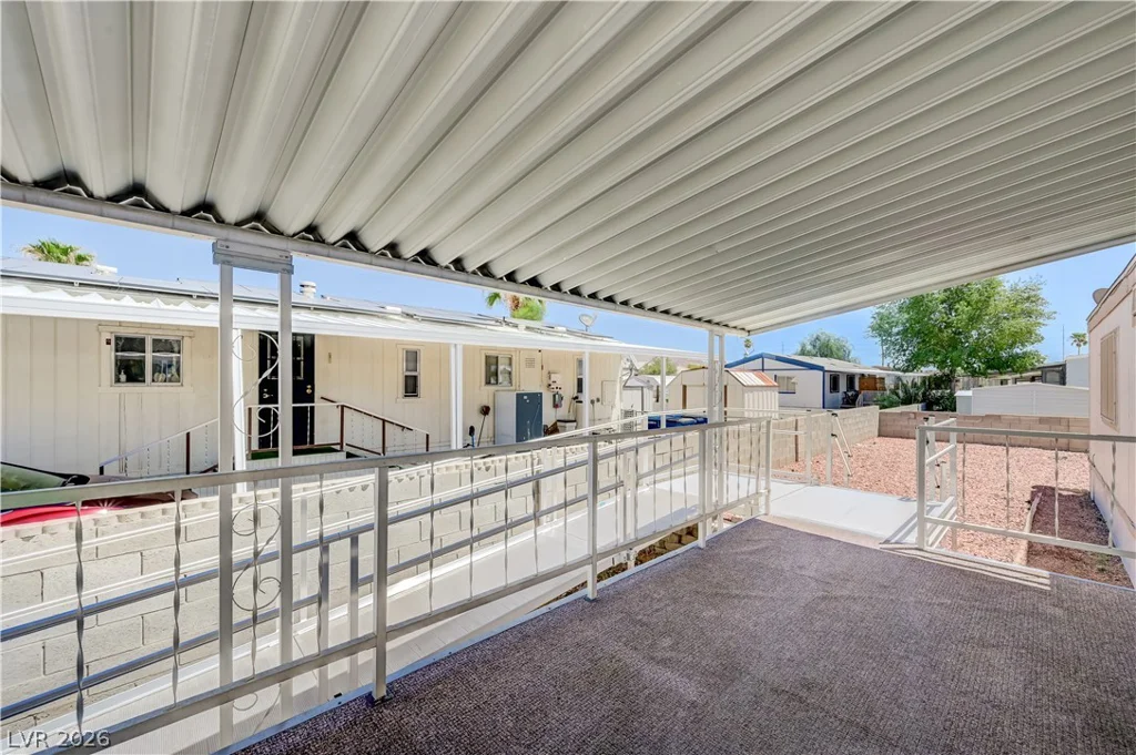 3426 Gulf Shores, Las Vegas, NV 89122
