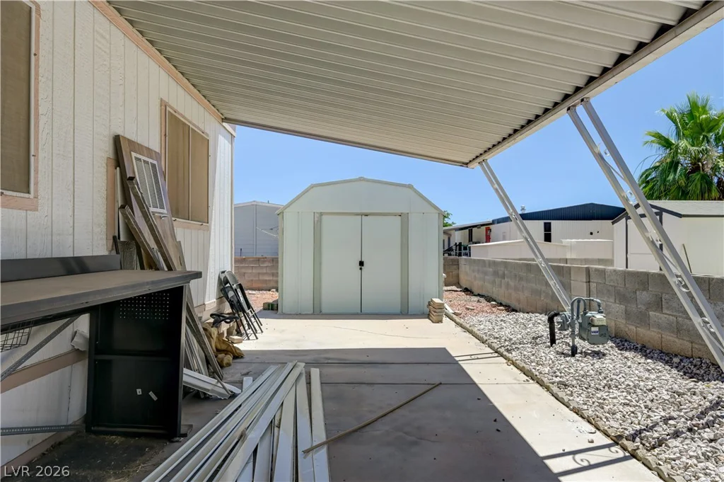 3426 Gulf Shores, Las Vegas, NV 89122