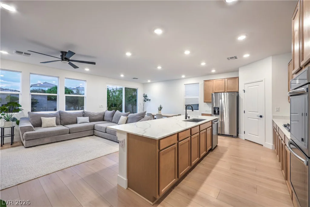 9748 Manchester Peak, Las Vegas, NV 89178