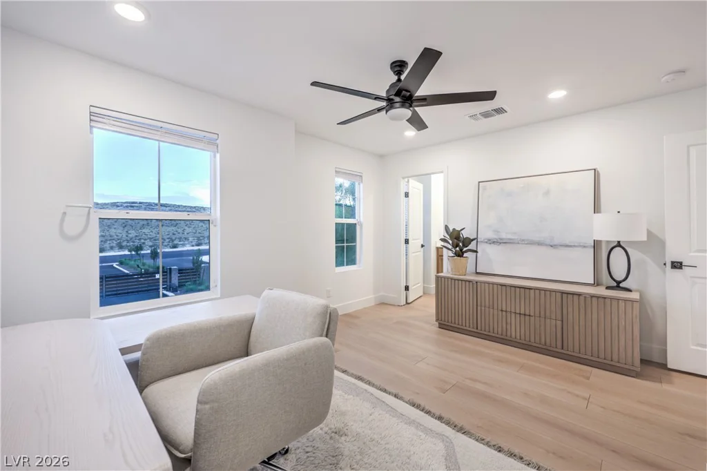 9748 Manchester Peak, Las Vegas, NV 89178