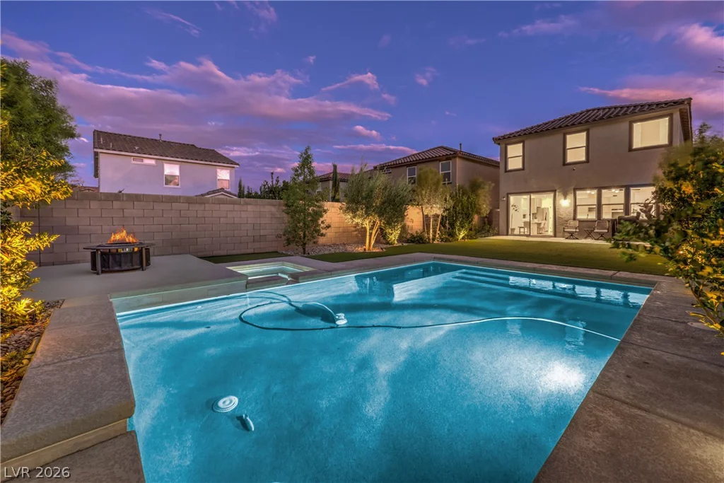 9748 Manchester Peak, Las Vegas, NV 89178