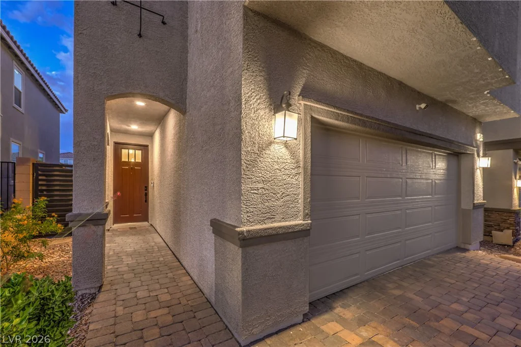 9748 Manchester Peak, Las Vegas, NV 89178