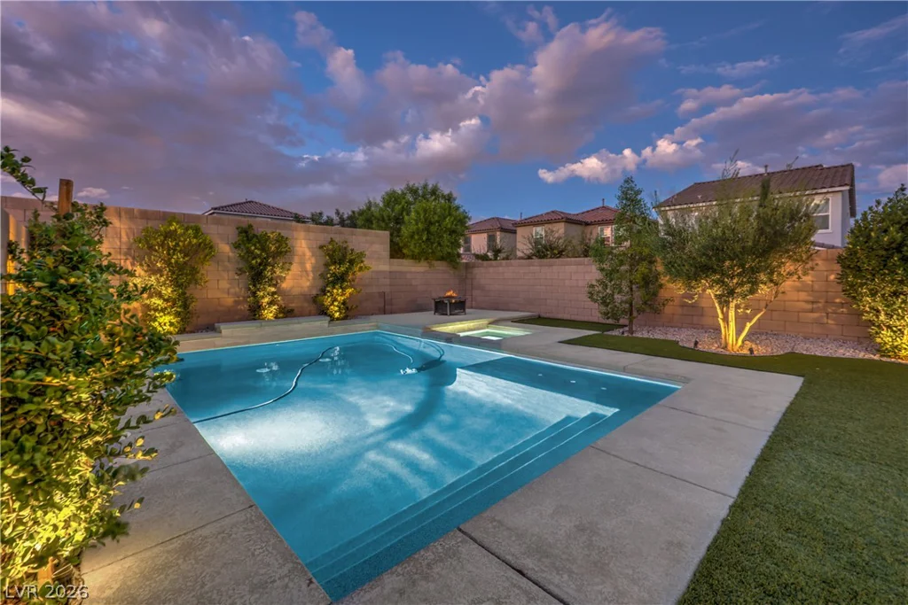 9748 Manchester Peak, Las Vegas, NV 89178