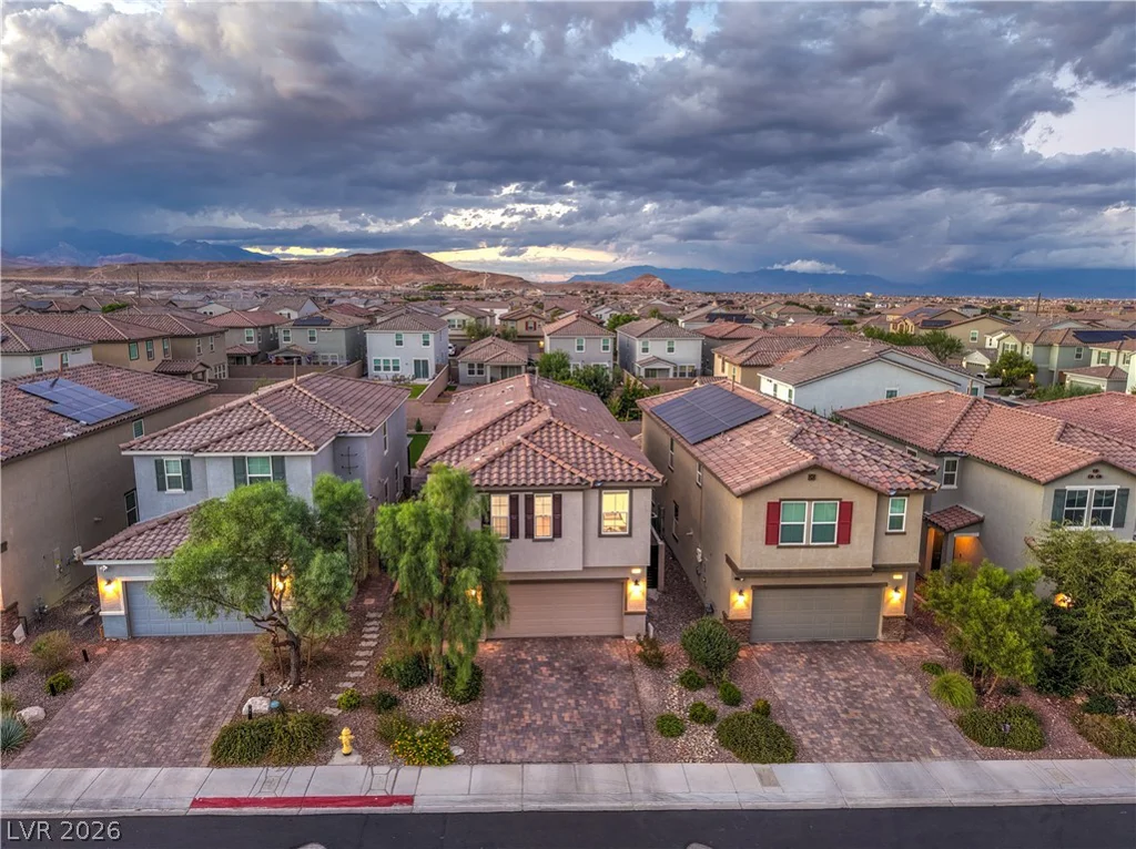 9748 Manchester Peak, Las Vegas, NV 89178