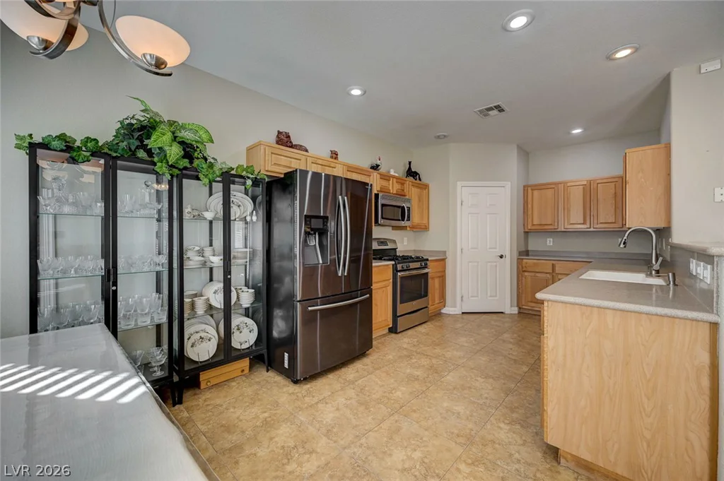 2185 Haypenny, Las Vegas, NV 89123