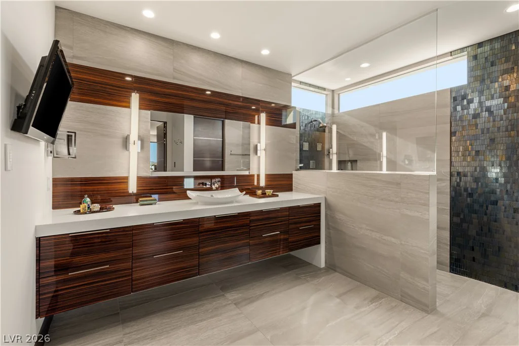 1269 Imperia, Henderson, NV 89052