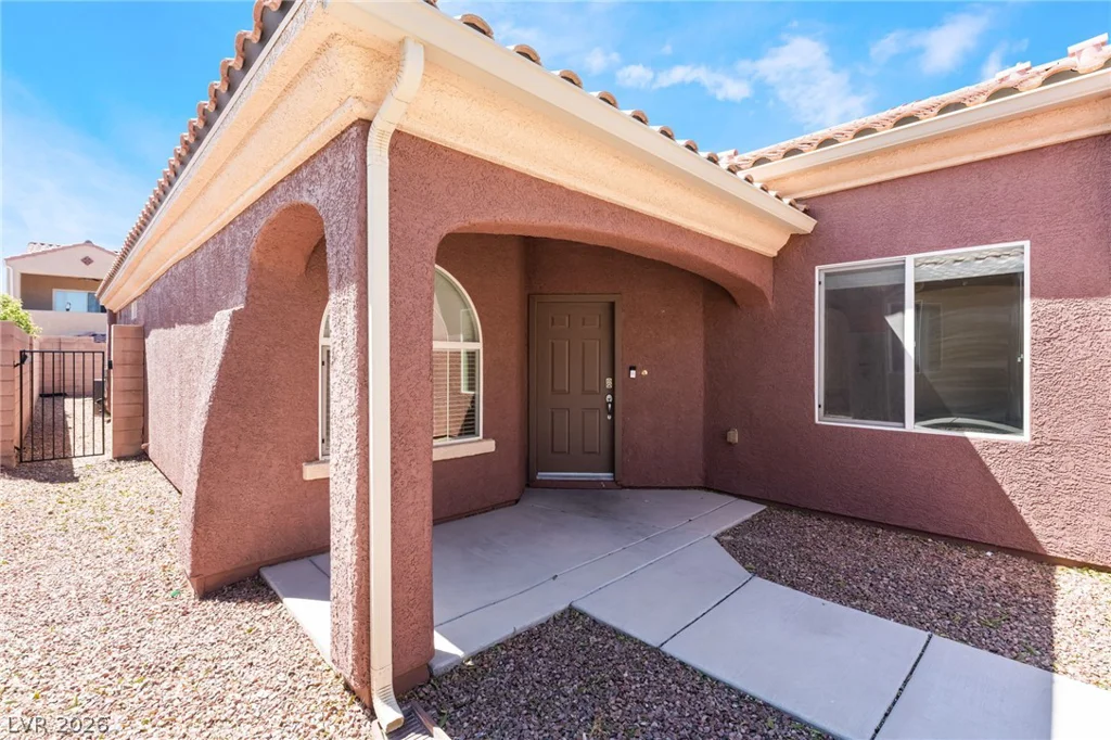 8640 Deering Bay, Las Vegas, NV 89131