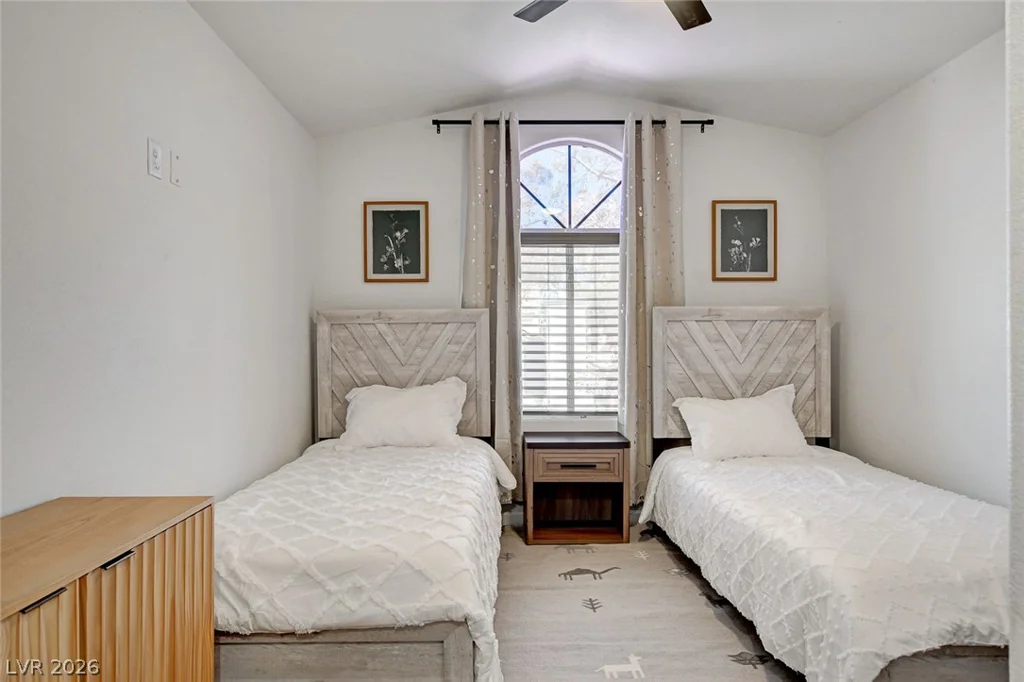 1658 Garden Path, Las Vegas, NV 89119
