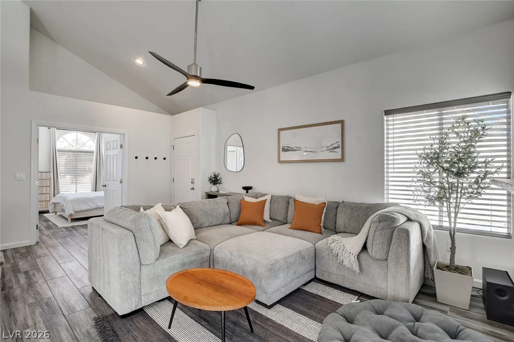 1658 Garden Path, Las Vegas, NV 89119