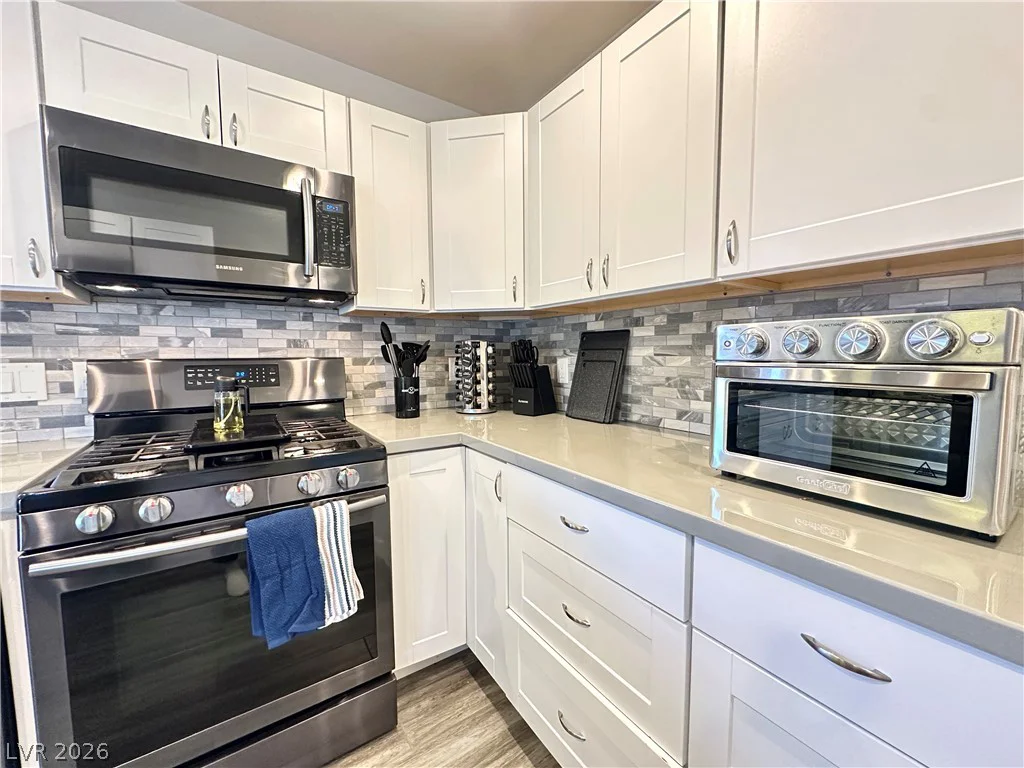1658 Garden Path, Las Vegas, NV 89119