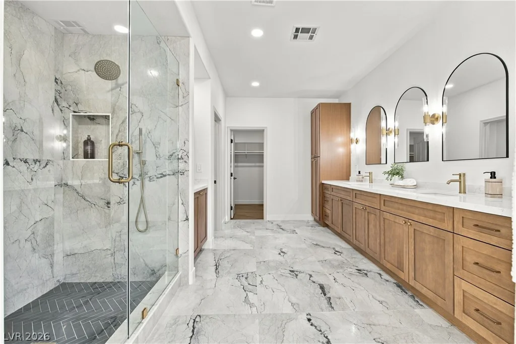 10729 Chillingham, Las Vegas, NV 89183
